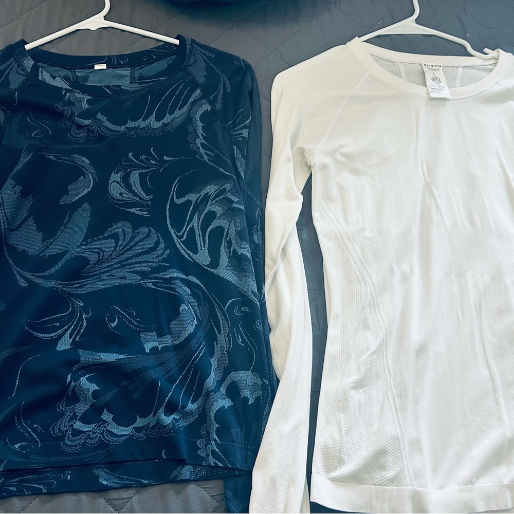 Athleta Long Sleeve Tops - Navy and White